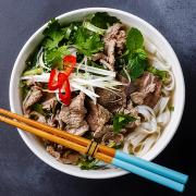 Gyömbéres marhahúsleves vietnami módra